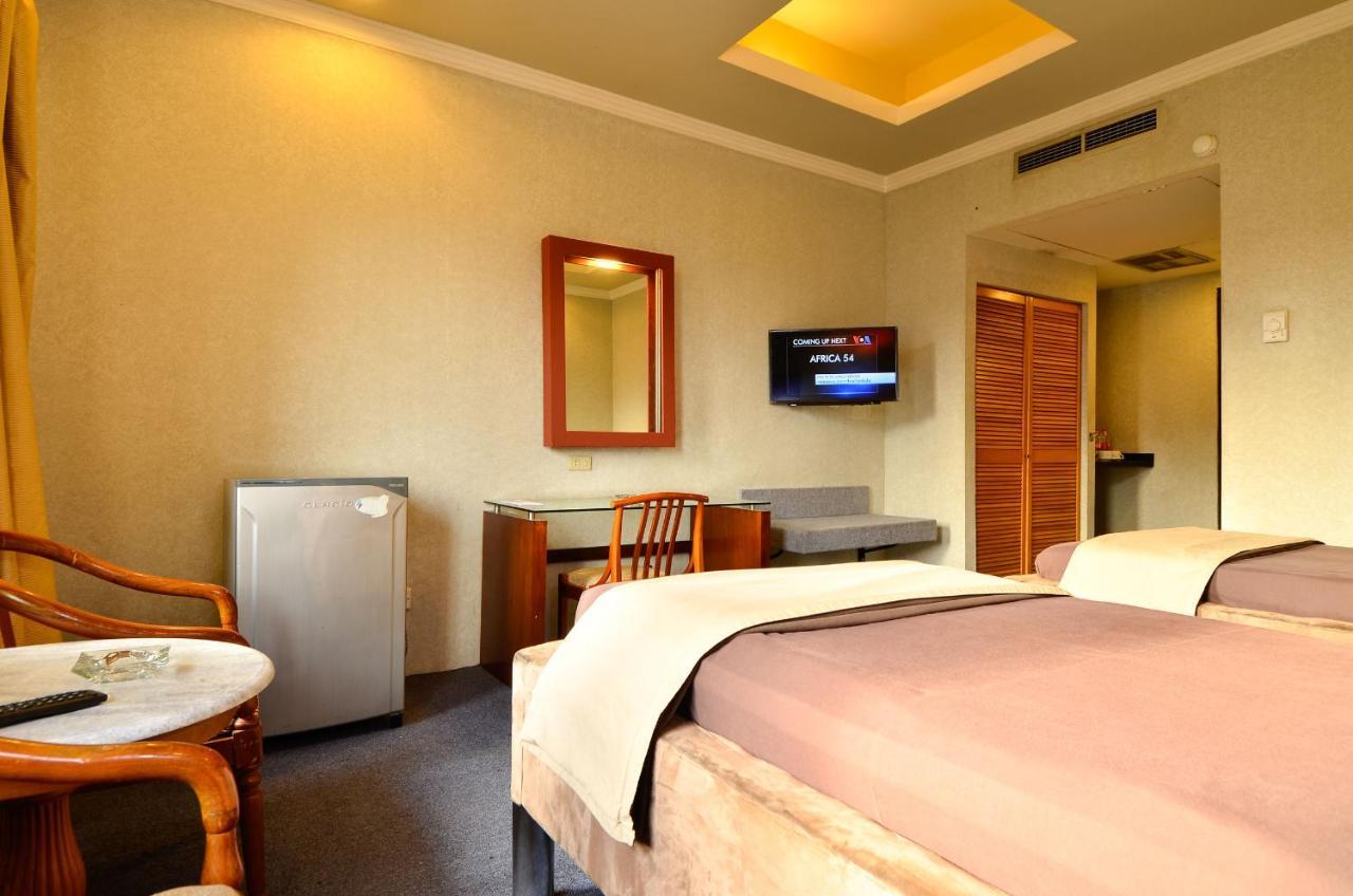 Hotel Peninsula Mangga Besar Jacarta Exterior foto